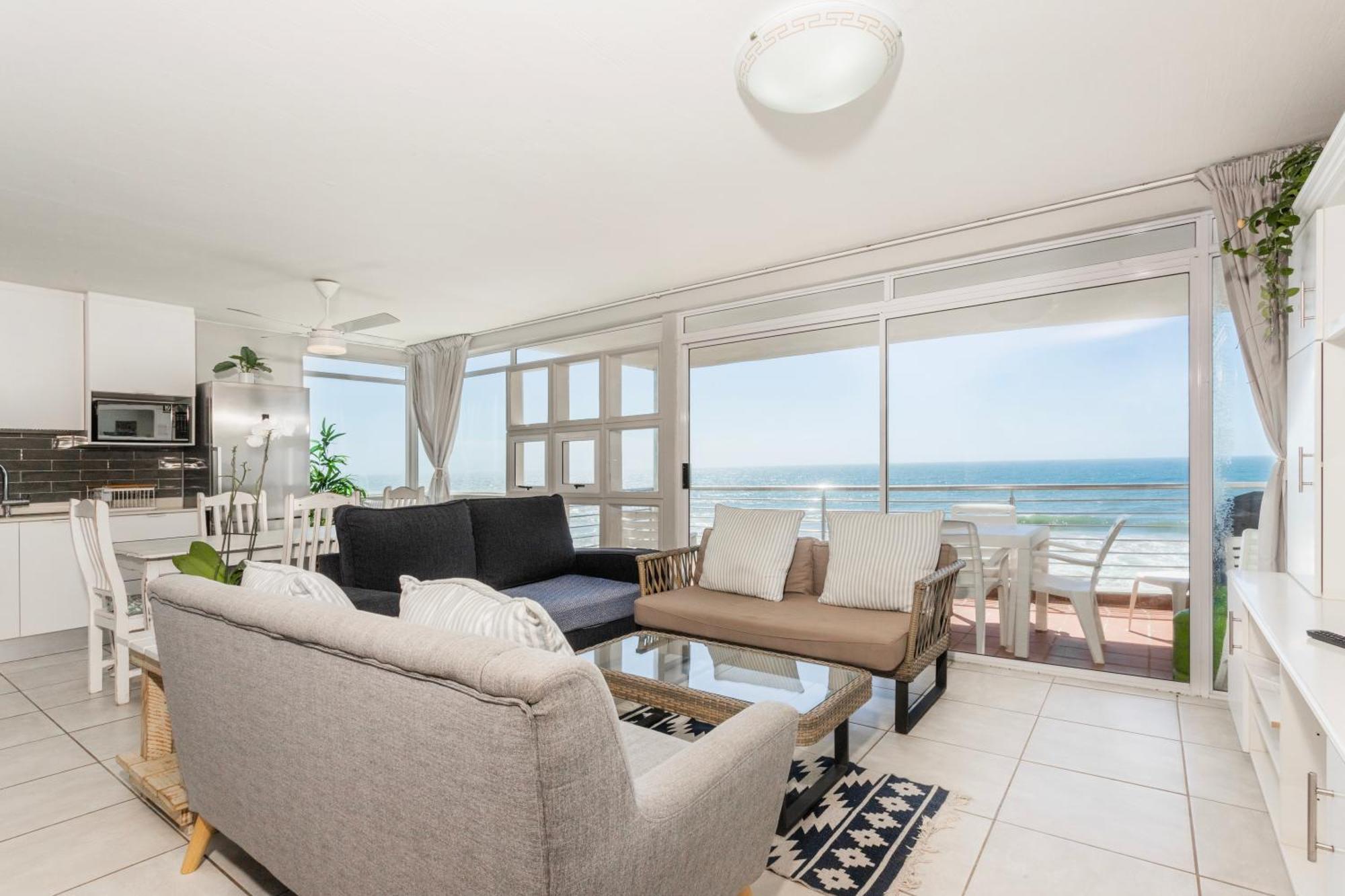 Ocean Pearl At Chakas Cove - Beachfront Apartment Ballito Buitenkant foto